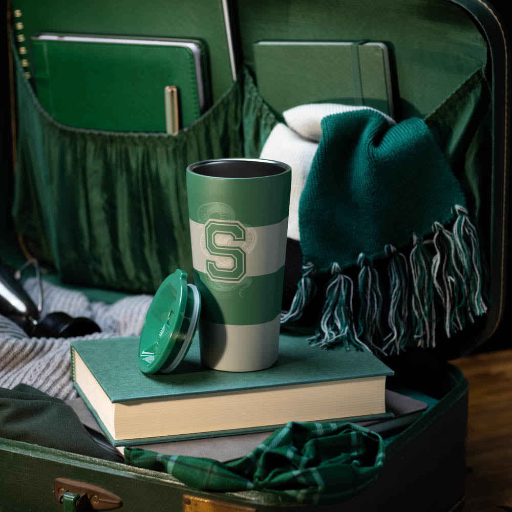 harry-potter-tumbler-i3 84ce9e4c9c5c--HarryPotter-Slytherin-4.jpg
